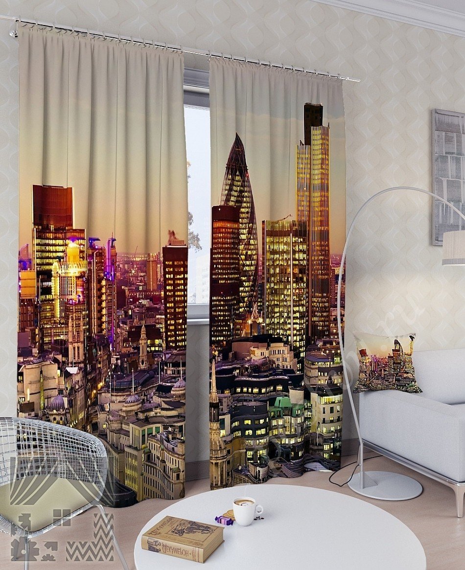 Великолепный комплект готовых фото штор с урбанистическим пейзажем для гостиной или  кабинета