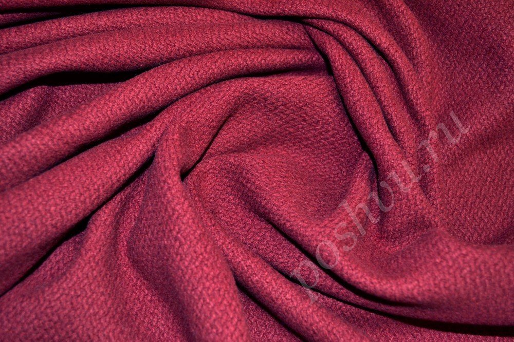Пальтовая ткань бордового цвета в рельефный узор