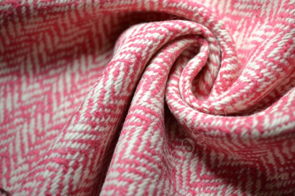 Пальтовая ткань саржевого переплетения белого и розового оттенков