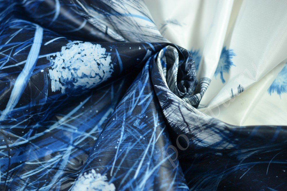 Ткань курточная светло-синего оттенка с темно-синим принтом
