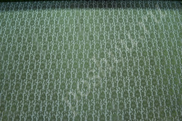 Ткань гипюр изумрудно-зеленая