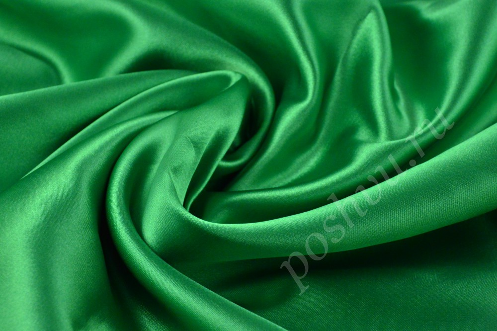 Ткань изящный лёгкий атлас зелёного цвета