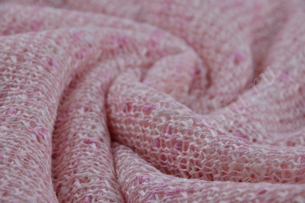 Превосходная трикотажная ткань розовато-кремового оттенка