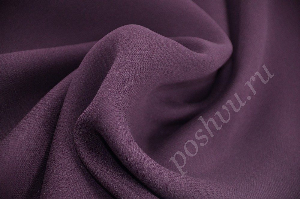 Ткань восхитительный креповый шелк темного фиолетового цвета