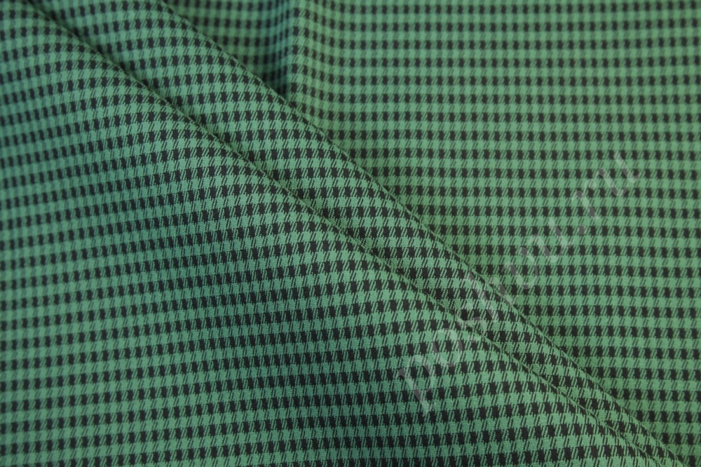 Ткань костюмная Marella в черно-зеленую клетку
