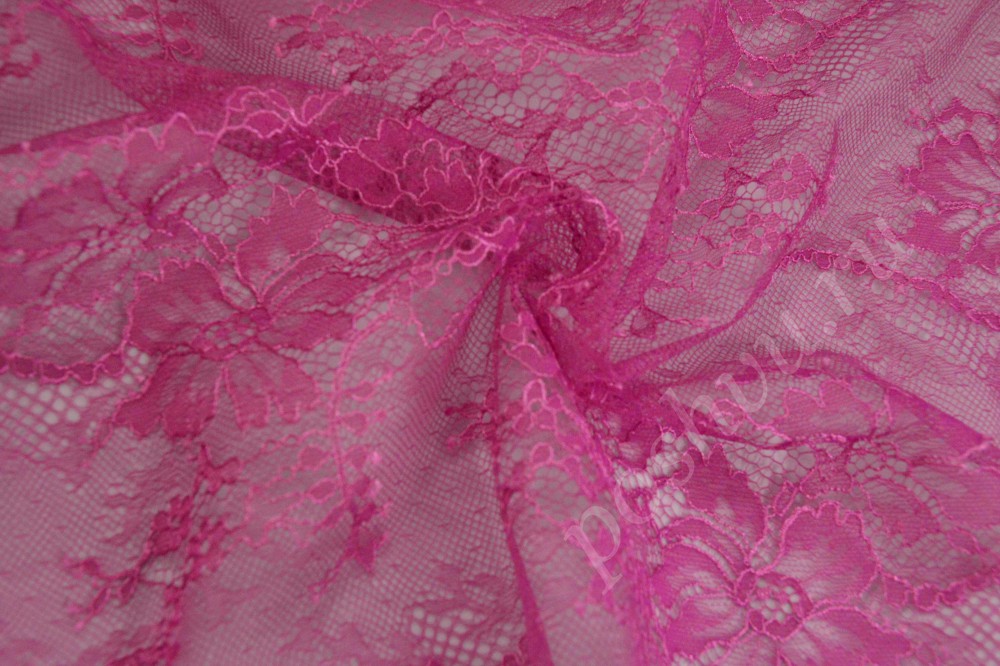 Оригинальная кружевная ткань женственного розового оттенка
