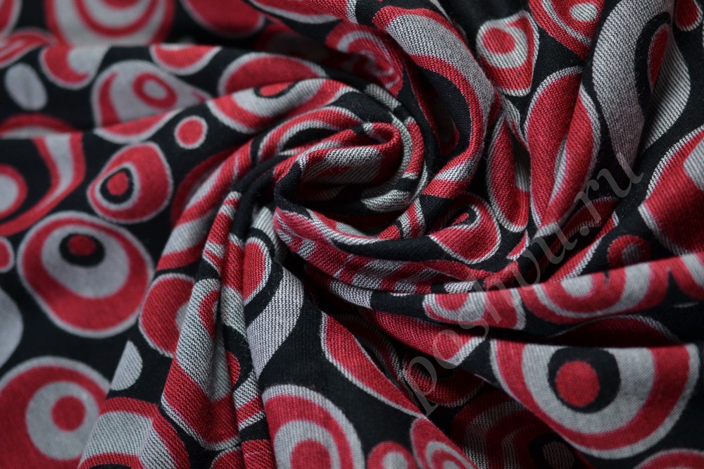 Ткань трикотаж хлопчатобумажная черного цвета в кругах белого и красного оттенка