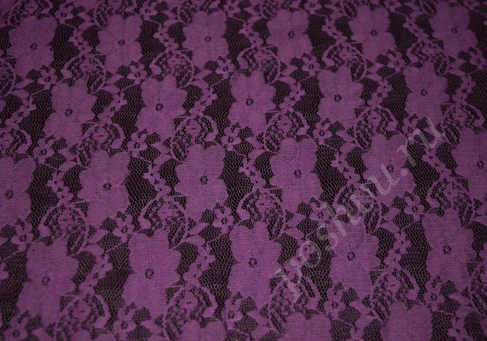 Ткань гипюр-стрейч фиолетовая Цветочное поле