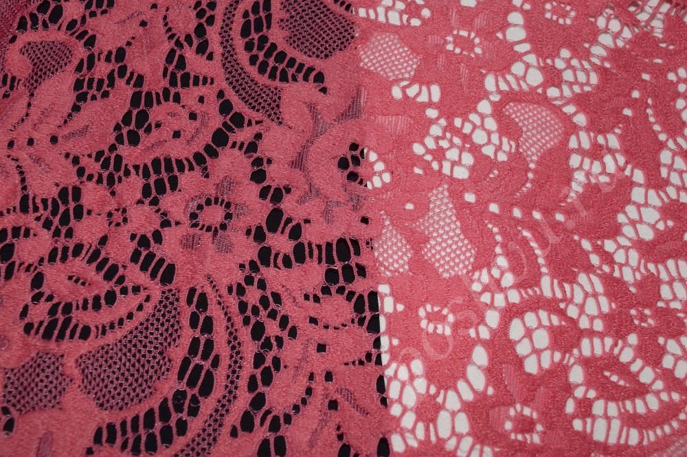 Ткань стрейч-гипюр Розового цвета