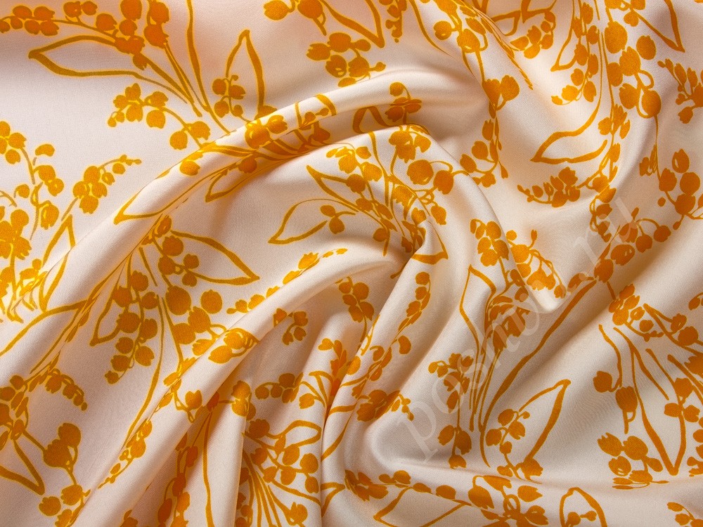 Натуральный шелк Valentino, цвет - оранжевый и молочный
