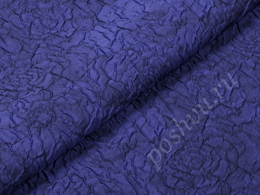 Однотонная ткань матлассе, цвет - фиолетовый