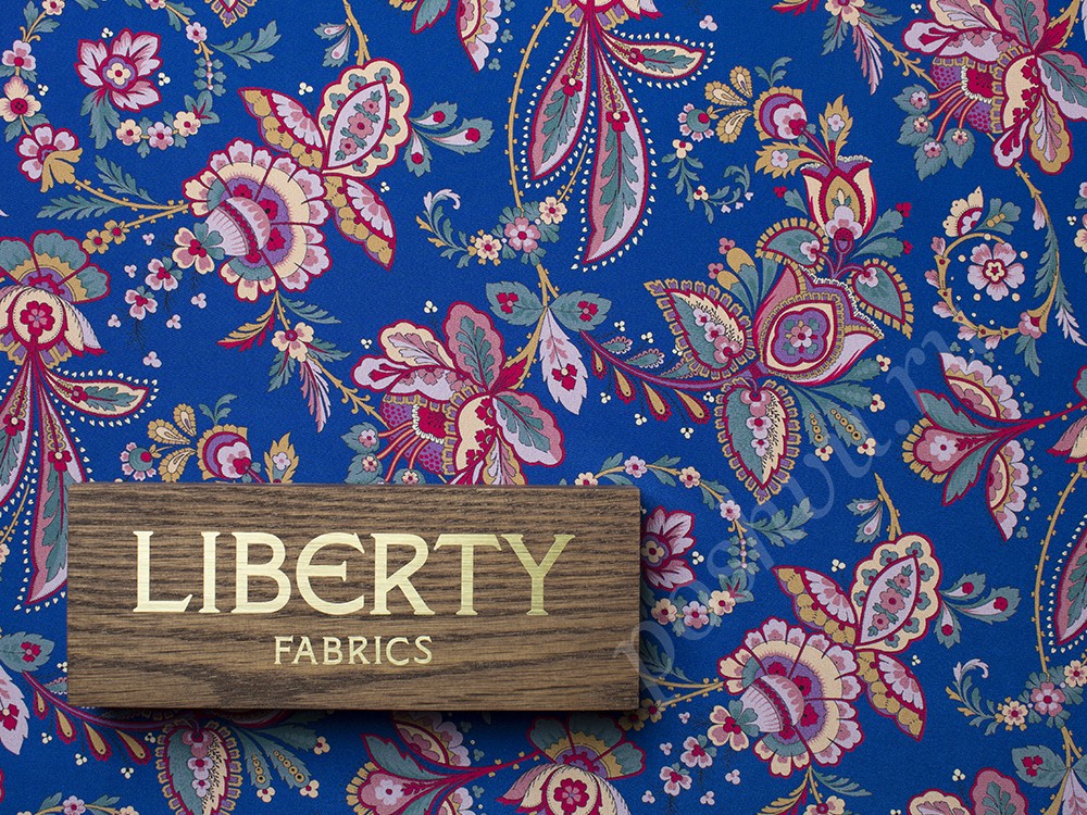 Натуральный шелк Liberty с рисунком, цвет - изумрудный, синий, розовый, красный, персиковый
