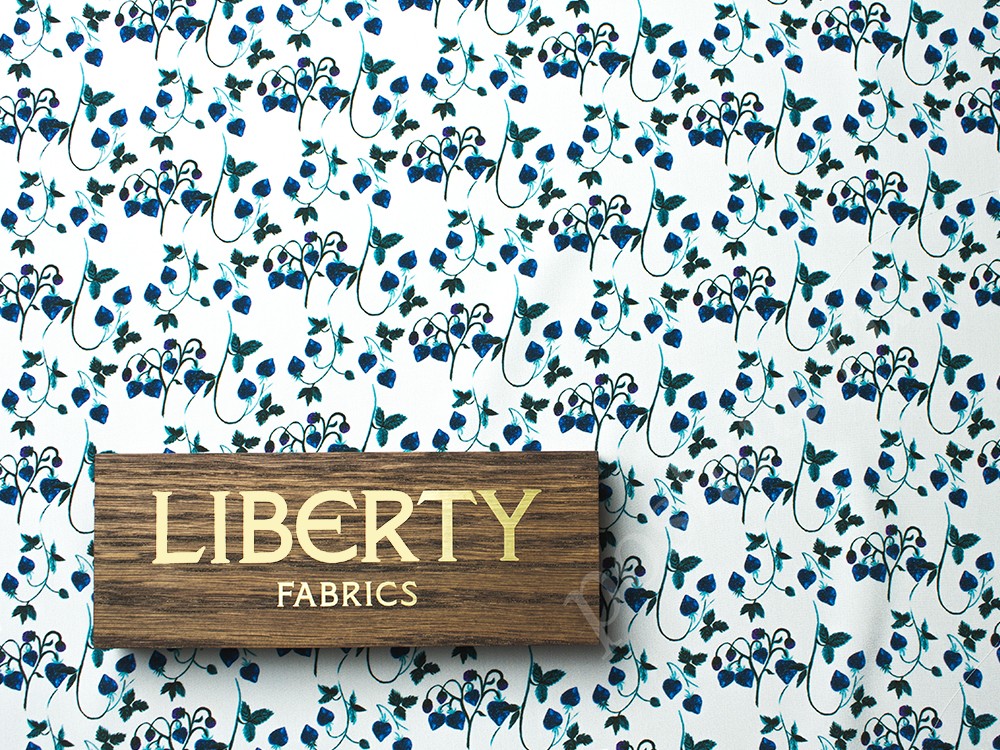Натуральный шелк Liberty с рисунком, цвет - синий, белый, голубой