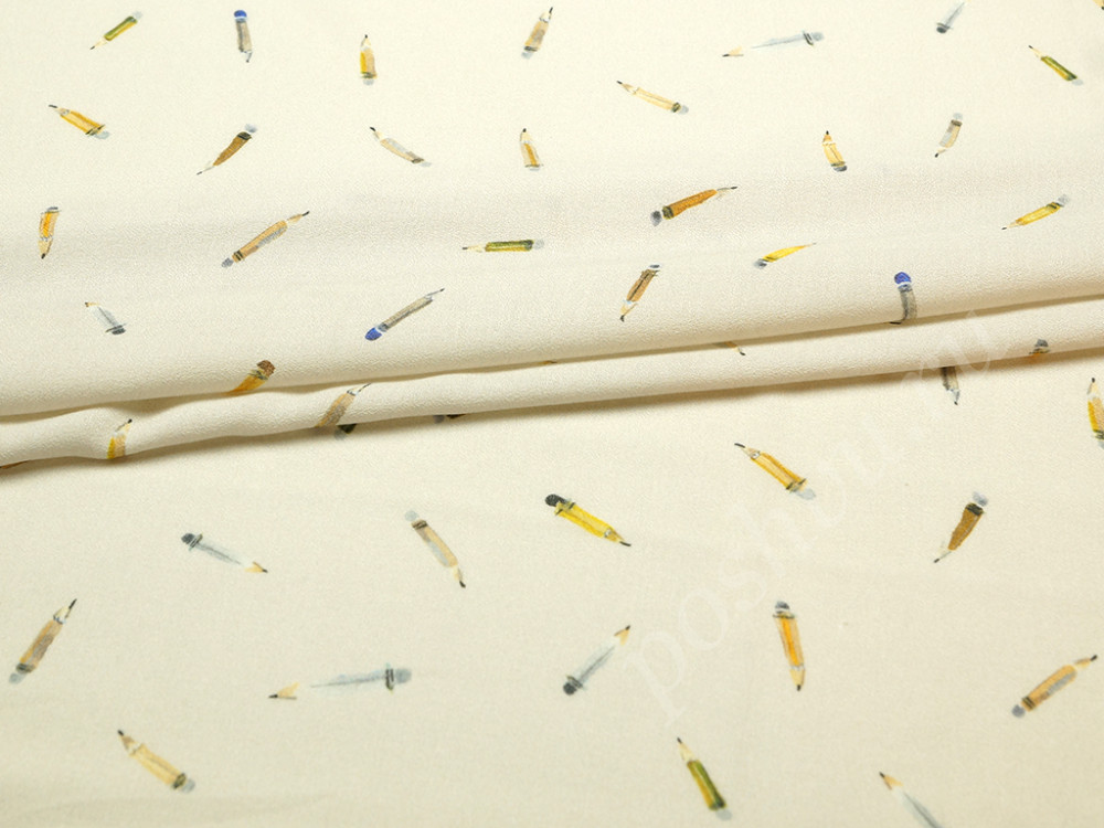 Плательная вискозная ткань на кремовом фоне цветные карандаши