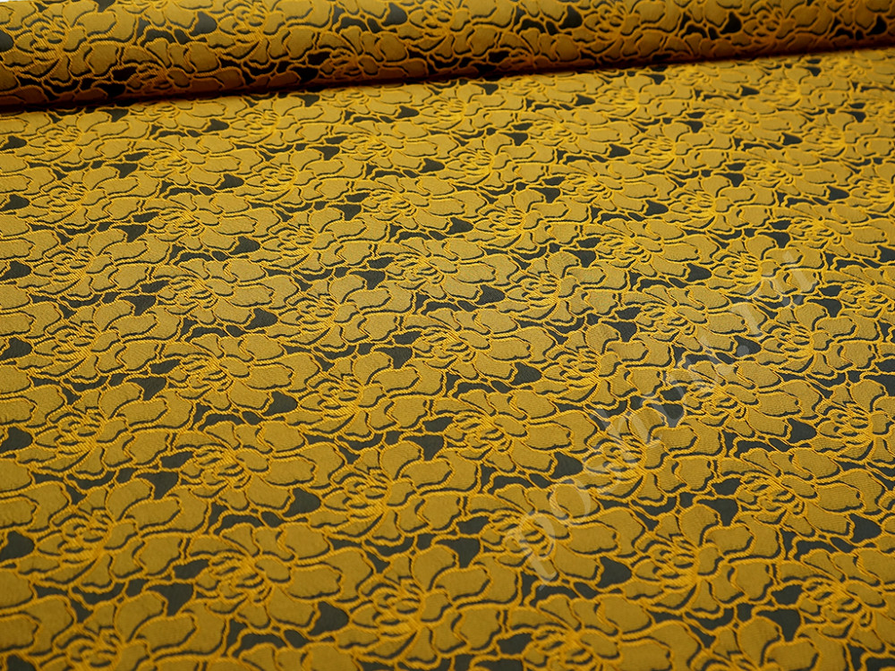 Ткань жаккард, цвет: на черном фоне цветочный принт золотого оттенка