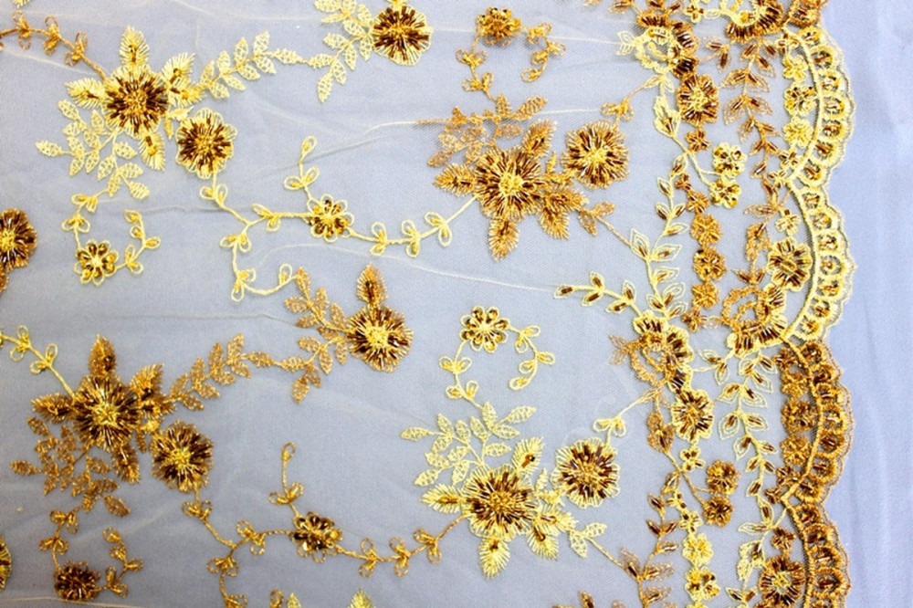 Стеклярус на сетке золотисто-карамельный цвет