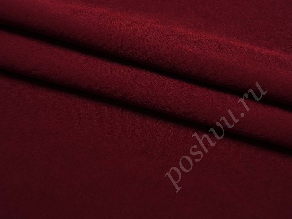 Плательная однотонная ткань бордового цвета