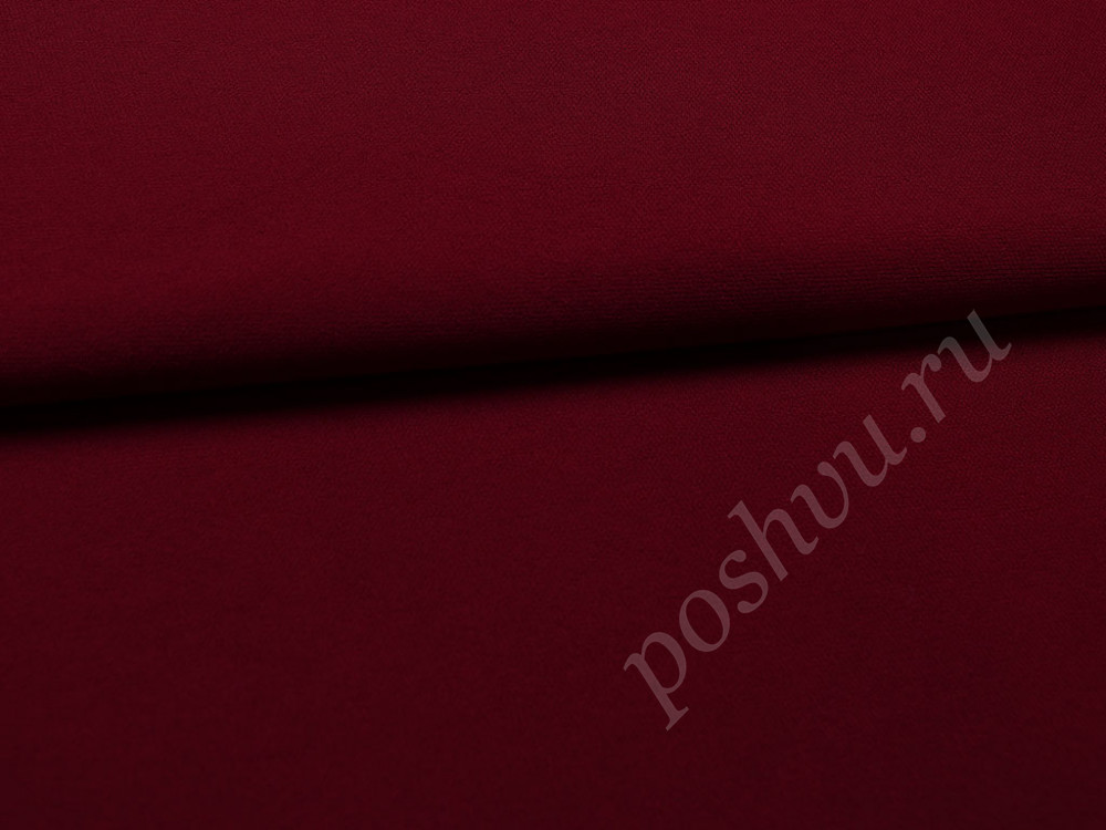 Плательная однотонная ткань Кади бордового цвета