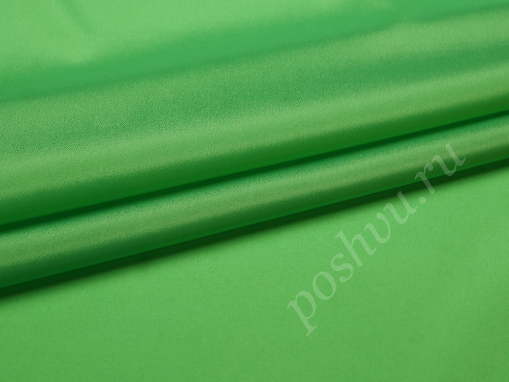 Однотонная подкладочная ткань цвета летней зелени  (62 гр/м2)