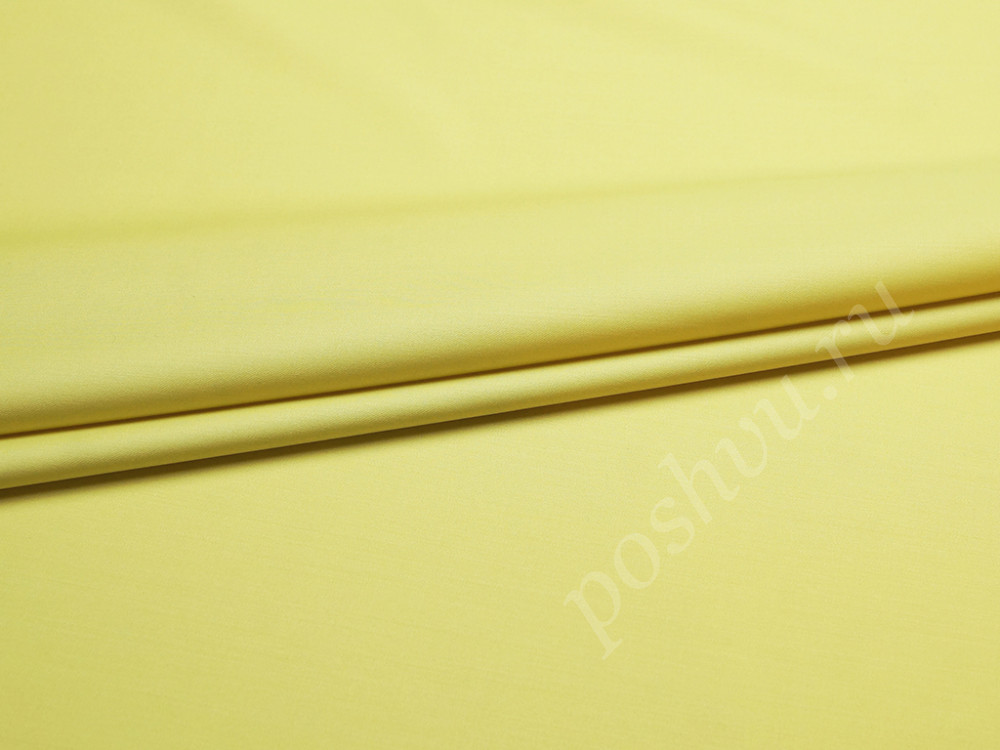 Костюмная двухсторонняя ткань Лейтмотив светло-желтого цвета